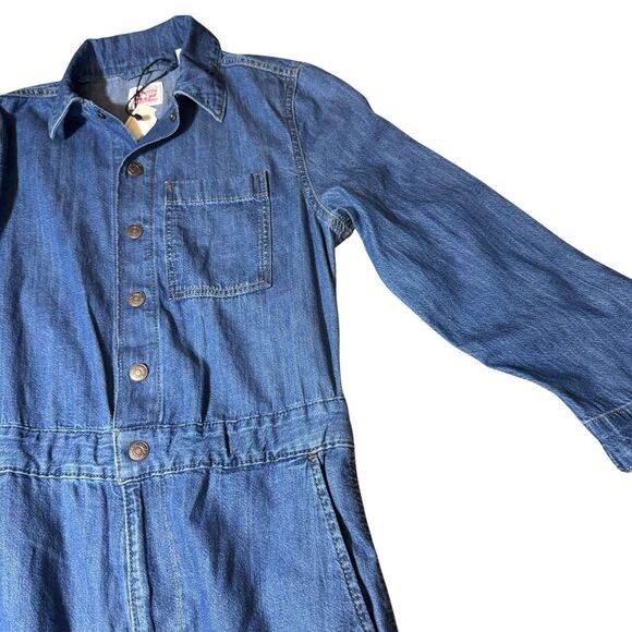 Levi's Women's‎ Long Sleeve Heritage Jumpsuit Playdate Blue Denim Size XS NWT - Picture 2 of 10